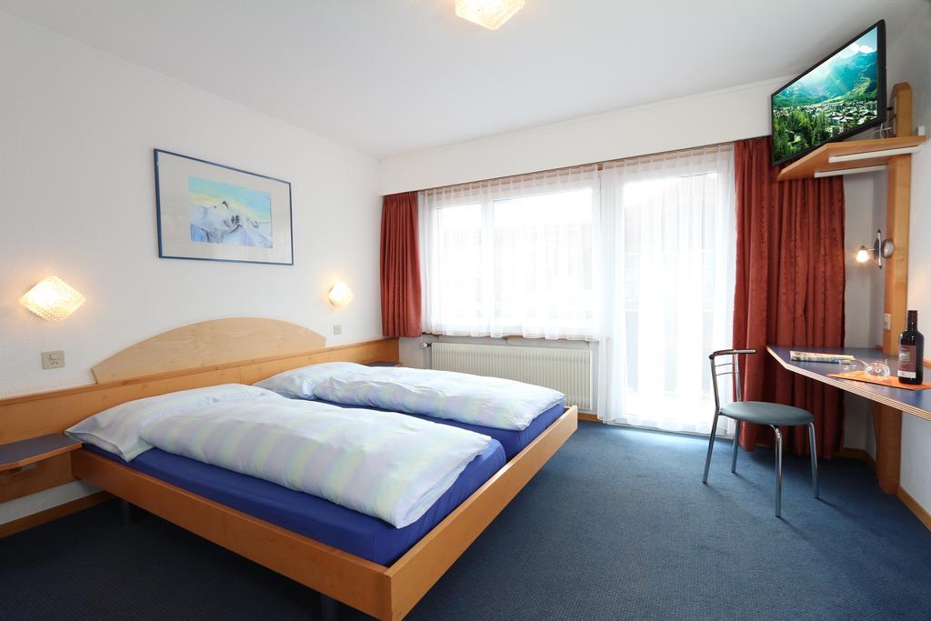 Hotel Garni Domino Saas Fee Eksteriør billede